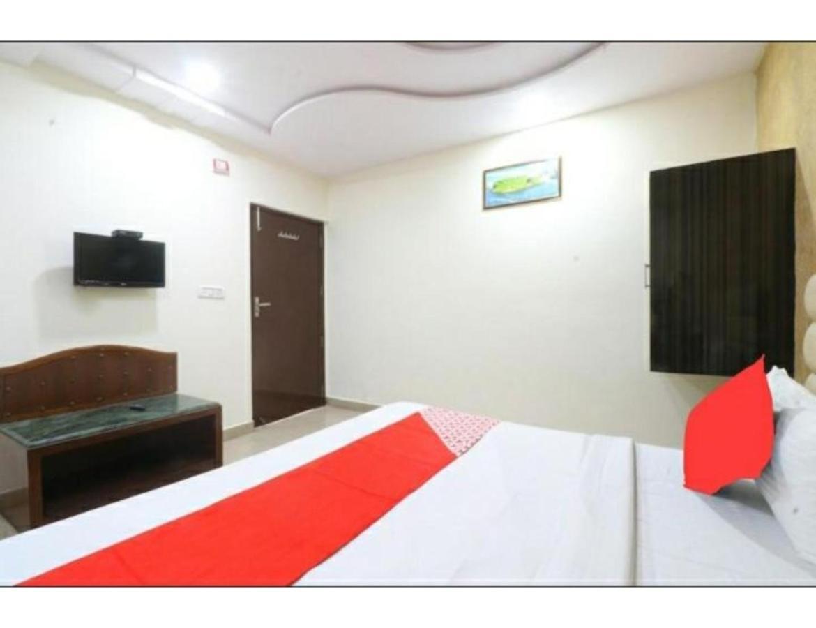 Hotel Kirandeep, Agra Agra  Buitenkant foto