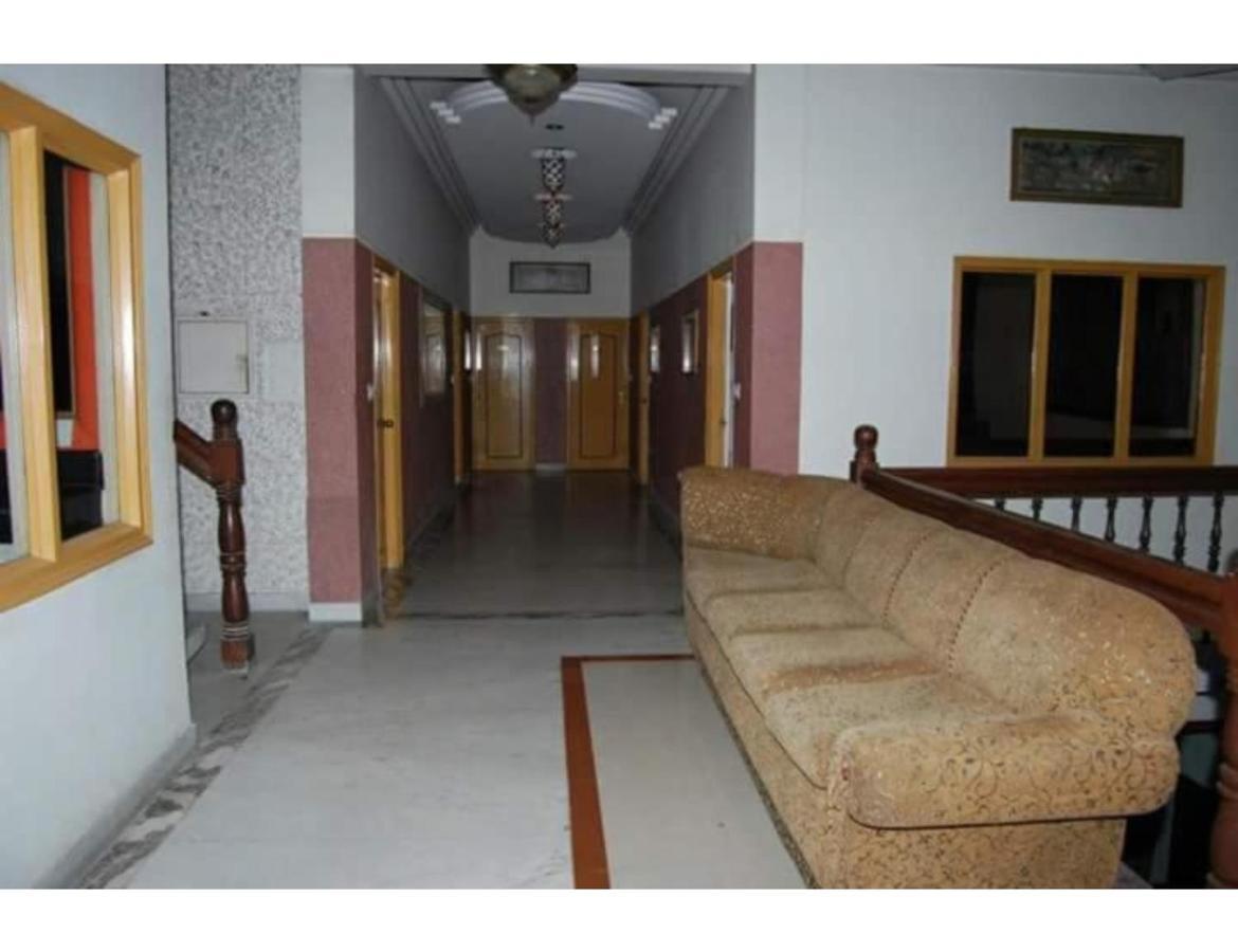 Hotel Kirandeep, Agra Agra  Buitenkant foto