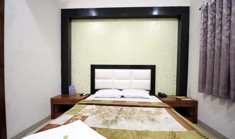 Hotel Kirandeep, Agra Agra  Buitenkant foto