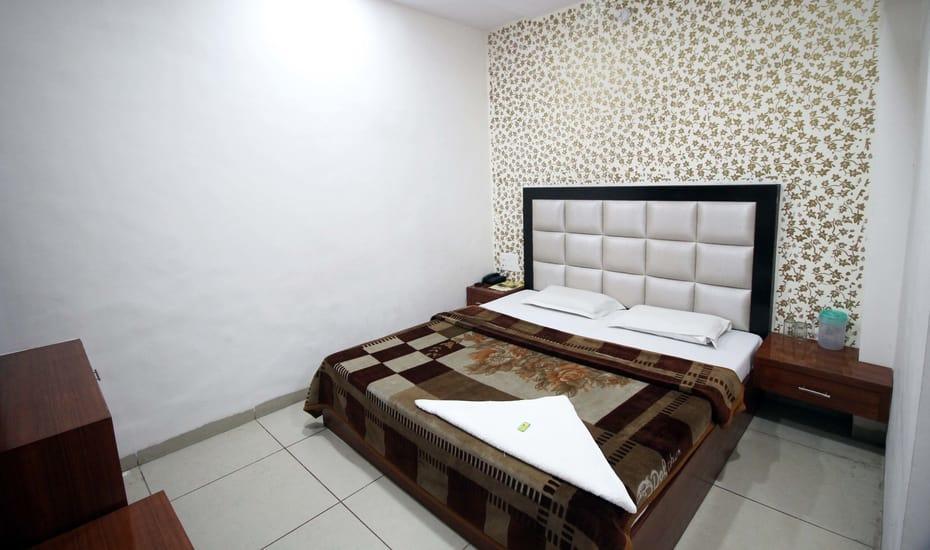 Hotel Kirandeep, Agra Agra  Buitenkant foto