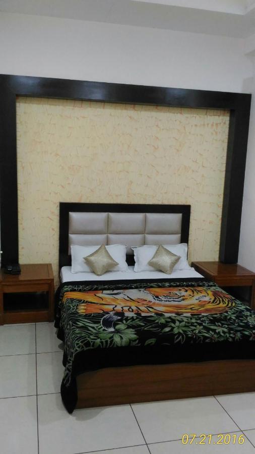Hotel Kirandeep, Agra Agra  Buitenkant foto